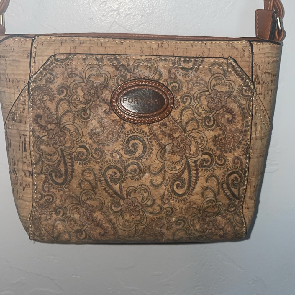 Cross body Portugal purse